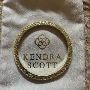 Kendra Scott bangle